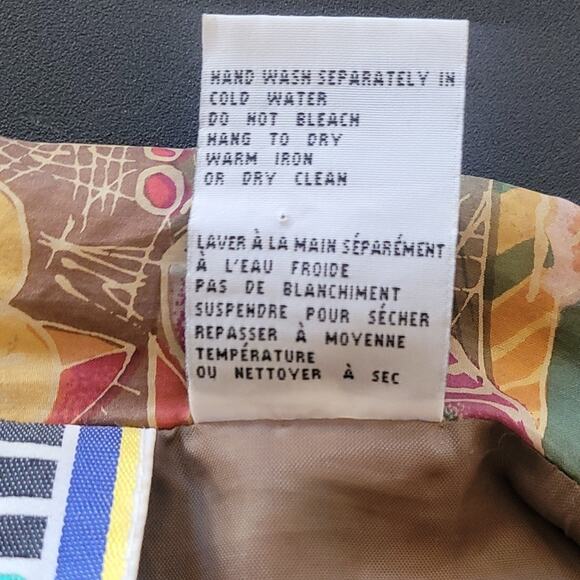 EVR Vintage Women's 100% Silk Bomber Jacket Full Zip Pockets Size Medium - Picture 15 of 15